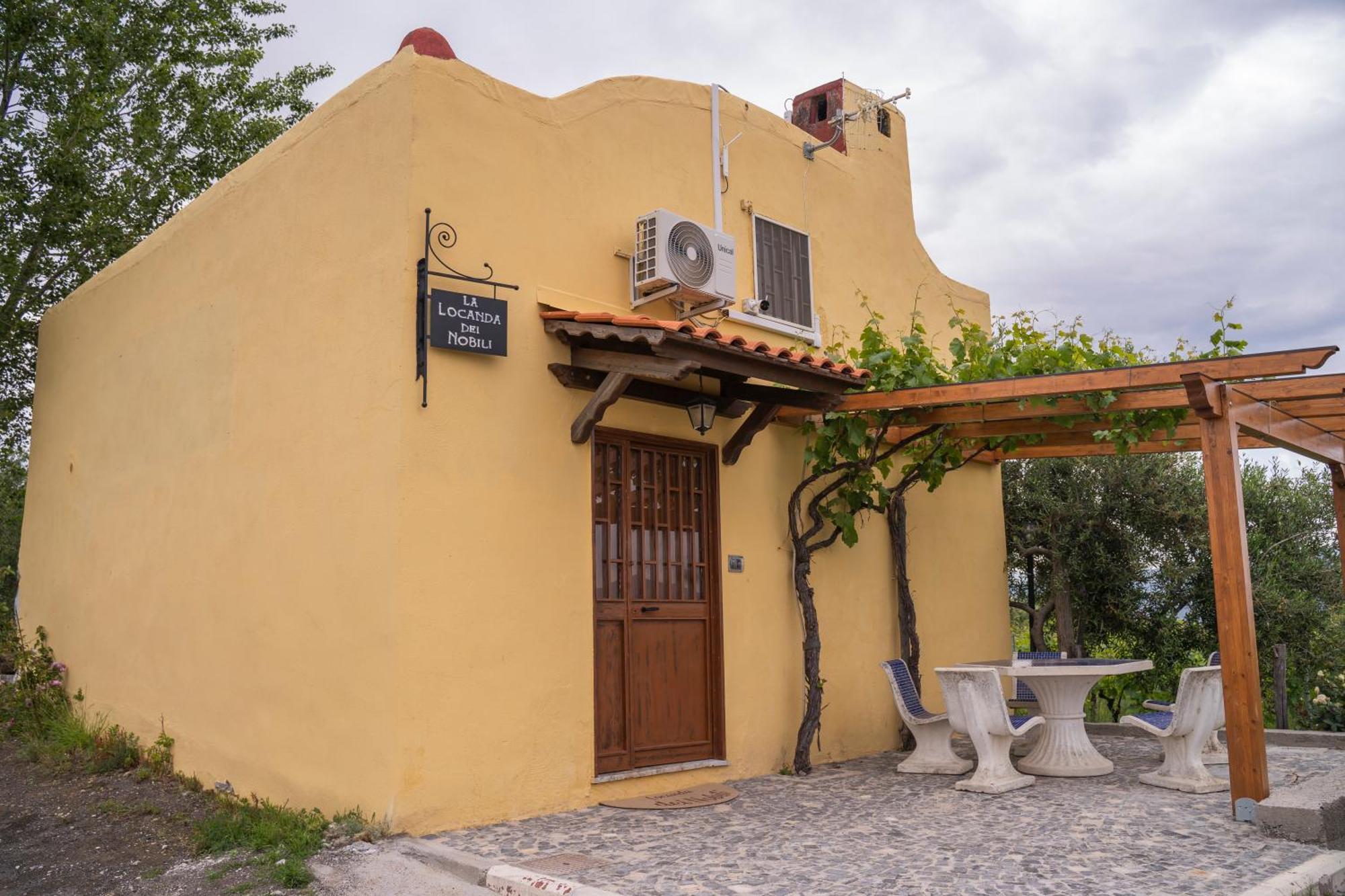 Vesuvio Inn Guest House E Wine Experience Boscotrecase Exterior foto